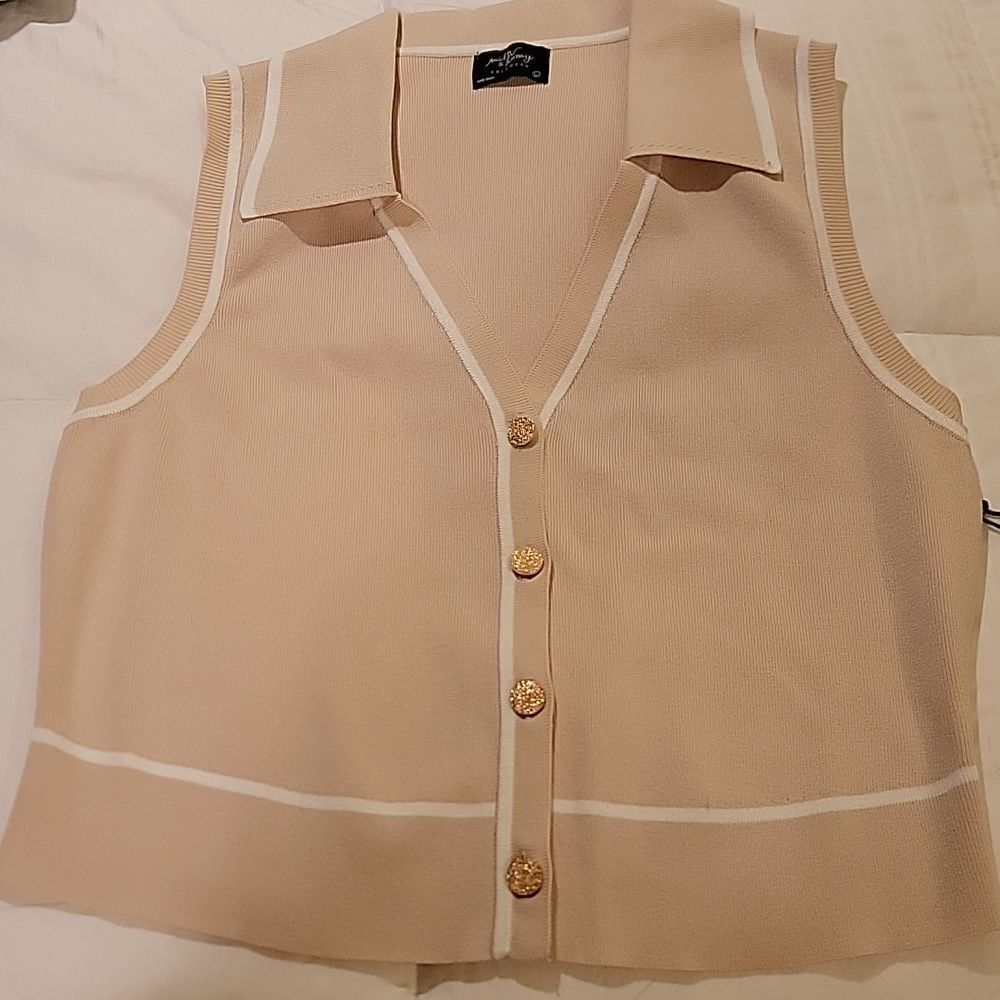 NWT Milk &Honey Beige /white Button Up Tank Top Sz L - Picture 3 of 9